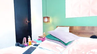 curvyebonyy_ cam chat 13 April 2025