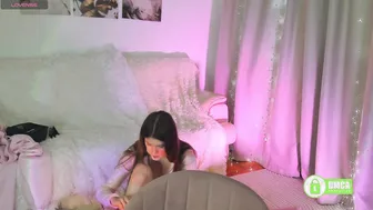 peach_mila 14-Apr-25 lovense