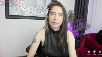 Charlote_horny chat sex on cam