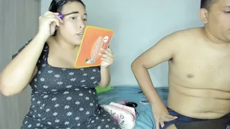 aaron_and_ann live webcam show (10/12/2025)