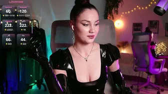 tv_miss chat cam sex 12 October 2025