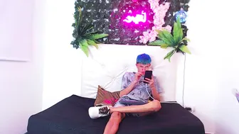 Iam_lukas__ (10/12/2025)