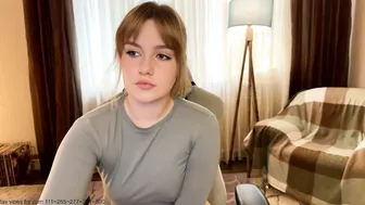 cute_siberian_girl webcam chat 12 October 2025