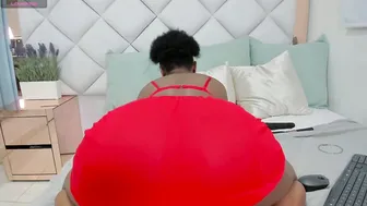hazel_lanee 12-Oct-25