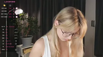 zegoi recorded nude video 251029