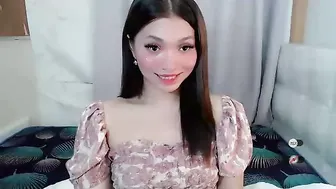 Juny_lany 12-Oct-2025 asian
