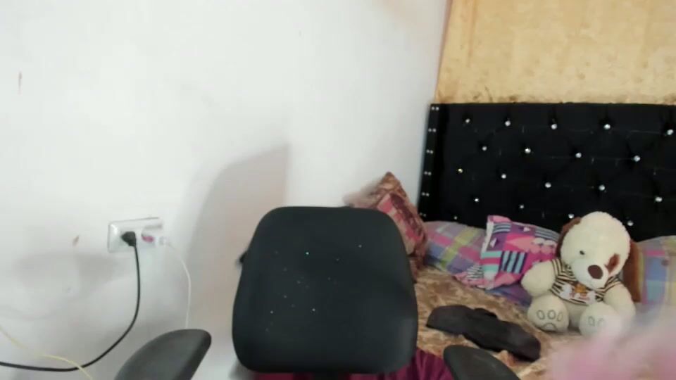 Sarahlovexxv latin naked