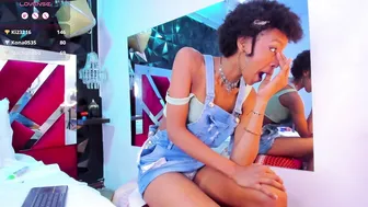 Afroditagreenn cam porn video (10-12-2025)