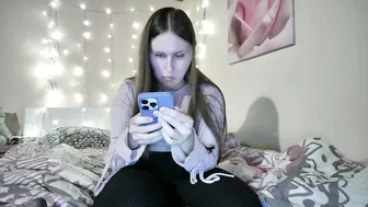 emma_just nude cam 13-Oct-2025