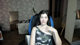 Larisadevries femdom 10/13/2025