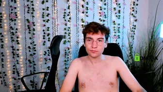 travis_wolf_ recorded nude video 251410