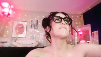 Milf_lacey ohmibod 10/13/2025