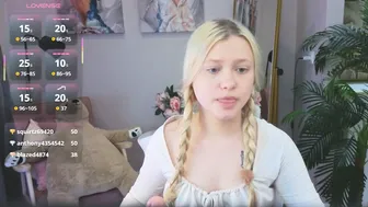 millie_vanillie posing on webcam (10-13-2025)