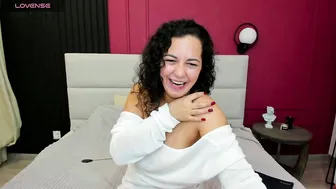 Lindainsatiable 10-13-2025 bigass