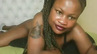 Sexyqueenivy (10-13-2025) babe