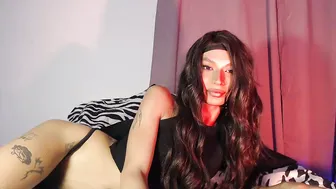 Darkkprincess latina nude cam video