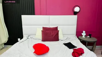 lindainsatiable sex chat 10-13-2025