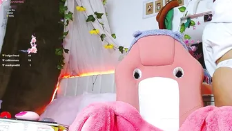 littlerouse_ porn chat 10-13-2025