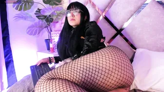 ambar_devon cam xxx - 13-Oct-2025