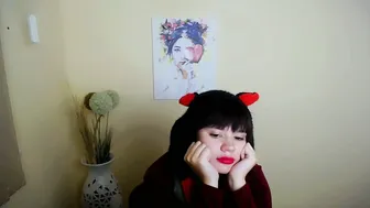 Dream_caster_ posing on webcam 13-Oct-25