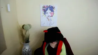 Dream_caster_ posing on webcam 13-Oct-25