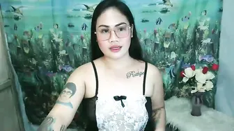 Mae_hottie69 pinay on live cam