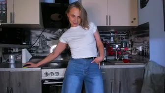 afanasia cute on cam