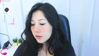 kuro_ren video cam 10/13/2025