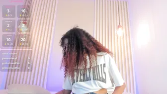 rossvega_ show cam show