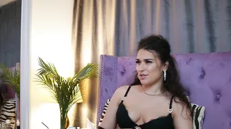 emmadallas (10/14/2025)