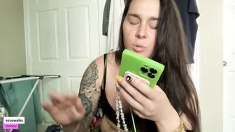 ezuswalks porn video webcam chat