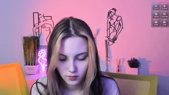 luna_tin porn cam chat (10-14-2025)