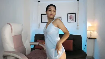 danna_rouse_ cam 14-Oct-2025