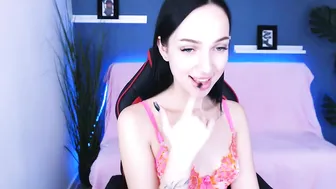 Nicki_lovex chat porn video 10/14/2025