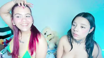 ellope 14-Oct-2025 nude on cam