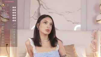 Adoracortes smalltits sex chat