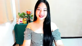 Cutie_asianwoman webcam (10-14-2025)