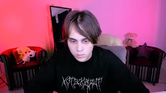 karl_mans bigdick 10/14/2025