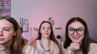 isla_dior chat cam sex 14-Oct-25