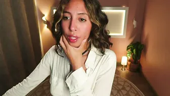 Lordeborah1 posing on webcam 14-Oct-25