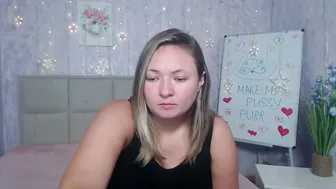 Sallyverda lovense cam porn video