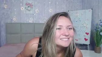 Sallyverda lovense cam porn video