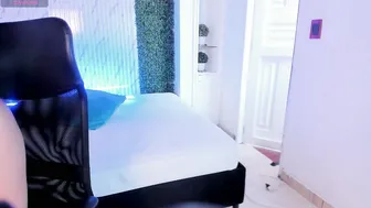 carolinemiller1 recorded nude video 256335