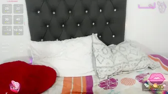 Kitty_girl8 (10/15/2025) on cam