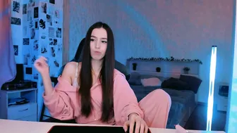 yourrdanceteacher young - 15 October 2025