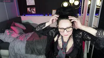 Anita_muse brunette 15-Oct-2025