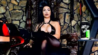 vanessamorningstar1 smoke xxx chat