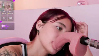 violeth_hill fuckmachine 10-15-2025