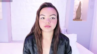 emilyrouss_ cam sex chat (10-15-2025)