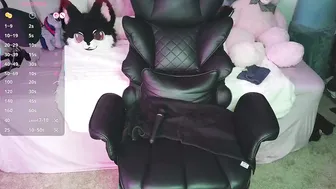 Molliebunny (10-15-2025)